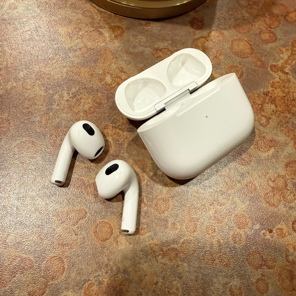 apple airpods 3